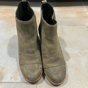 Olive green Sorel wedge boots